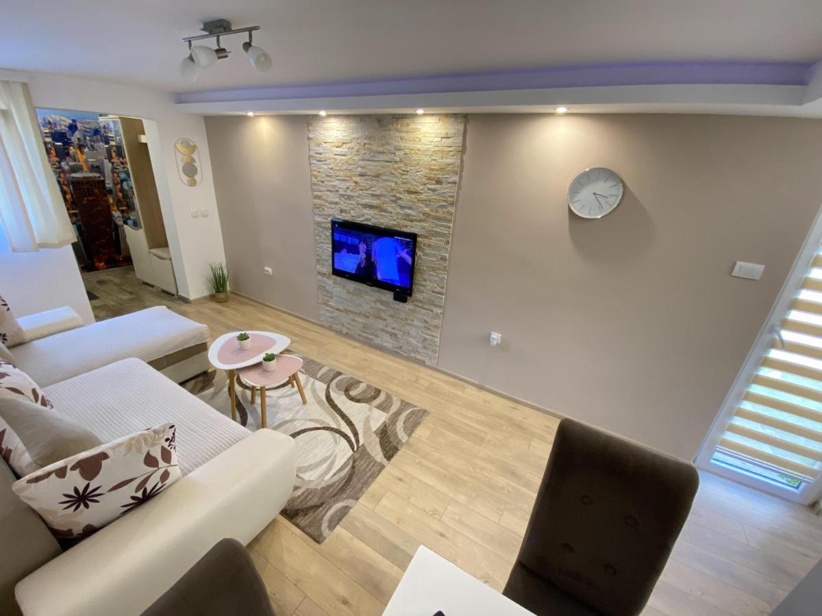 Apartman Mina Mataruska Banja Buitenkant foto